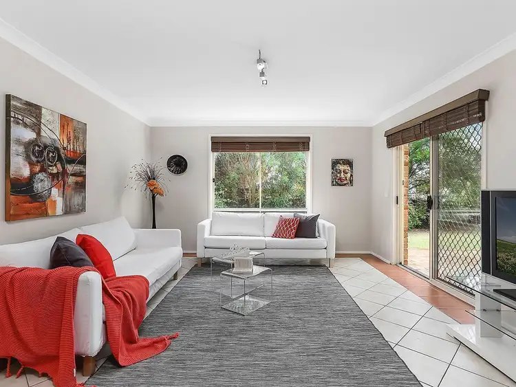 Sixth view of Homely house listing, 2 Brampton Drive, Beaumont Hills NSW 2155