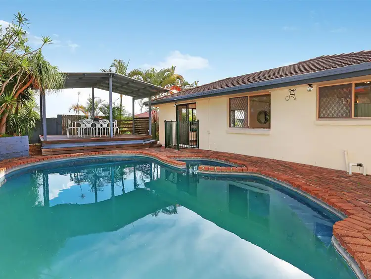 6 Masthead Street, Jamboree Heights QLD 4074