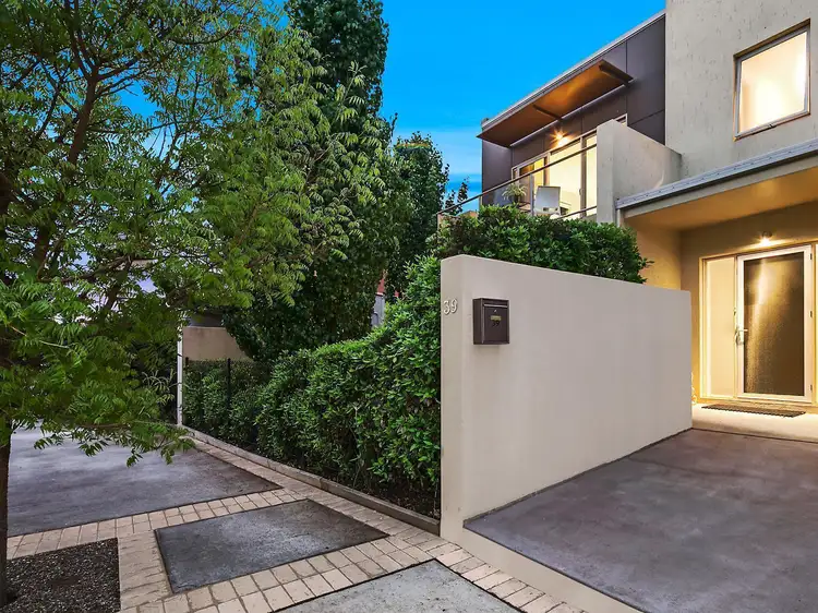 39 Bettie McNee Street, Watson ACT 2602
