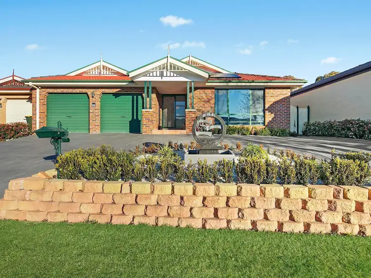 12 Candlebark Close, Nicholls ACT 2913