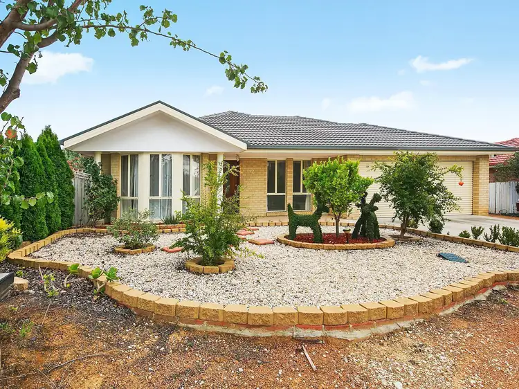 12 Coolgardie Street, Dunlop ACT 2615