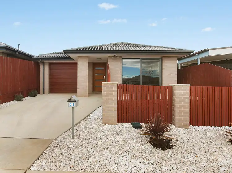 21 Ouaida Street, Jacka ACT 2914