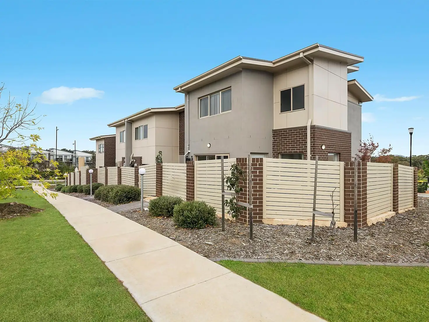 Main view of Homely townhouse listing, 1/3 Deasey Close, Casey ACT 2913