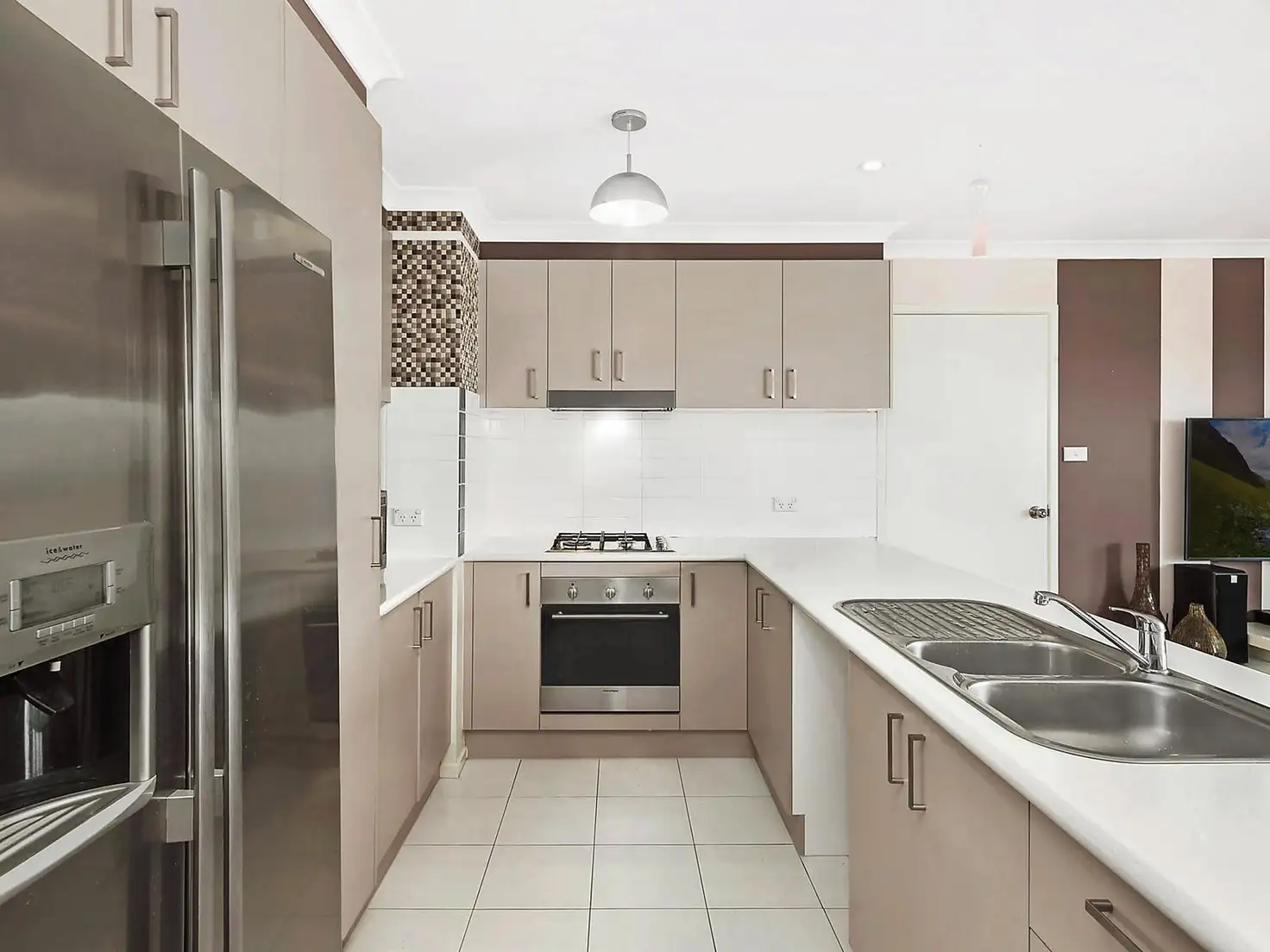 Main view of Homely townhouse listing, 9/141 Macfarlane Burnett Avenue, Macgregor ACT 2615