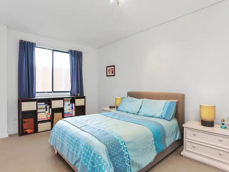 Fourth view of Homely apartment listing, 15/10 Oaks Avenue, Dee Why NSW 2099