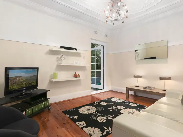 Fourth view of Homely apartment listing, 2/154 Beach Street, Coogee NSW 2034
