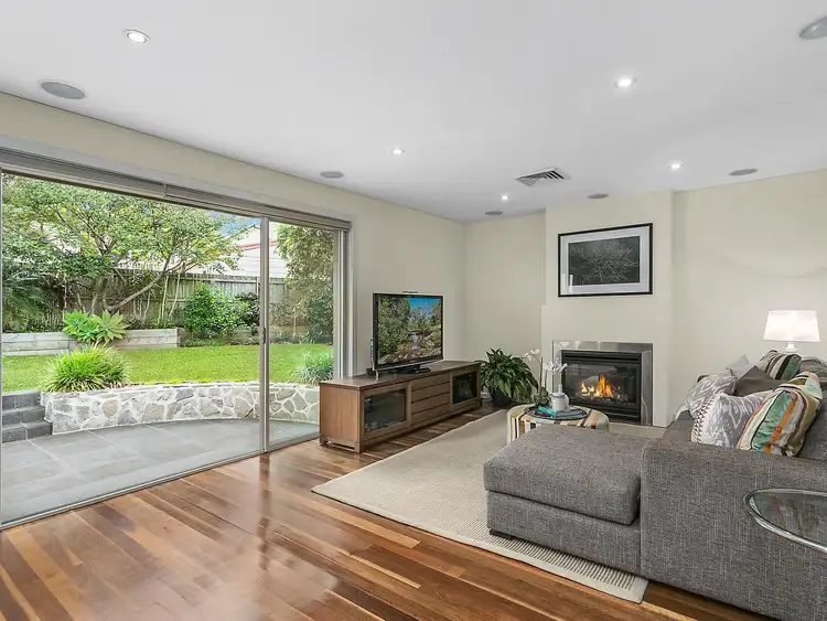 Fifth view of Homely house listing, 2 Cassino Close, Allambie Heights NSW 2100