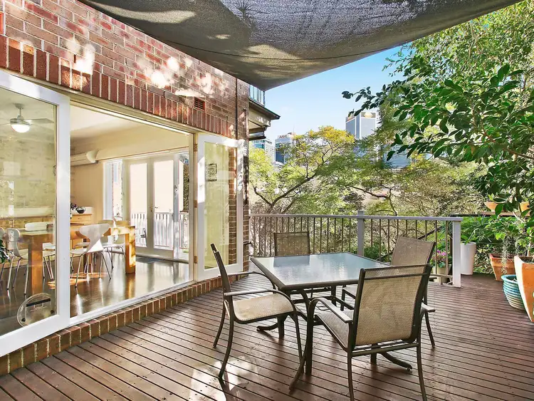 2/10 Holdsworth Street, Neutral Bay NSW 2089