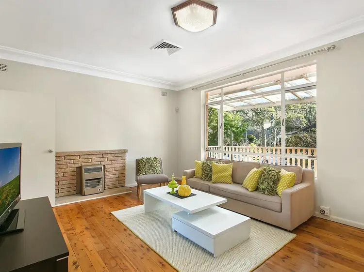 Second view of Homely house listing, 2 Shaddock Avenue, Pymble NSW 2073