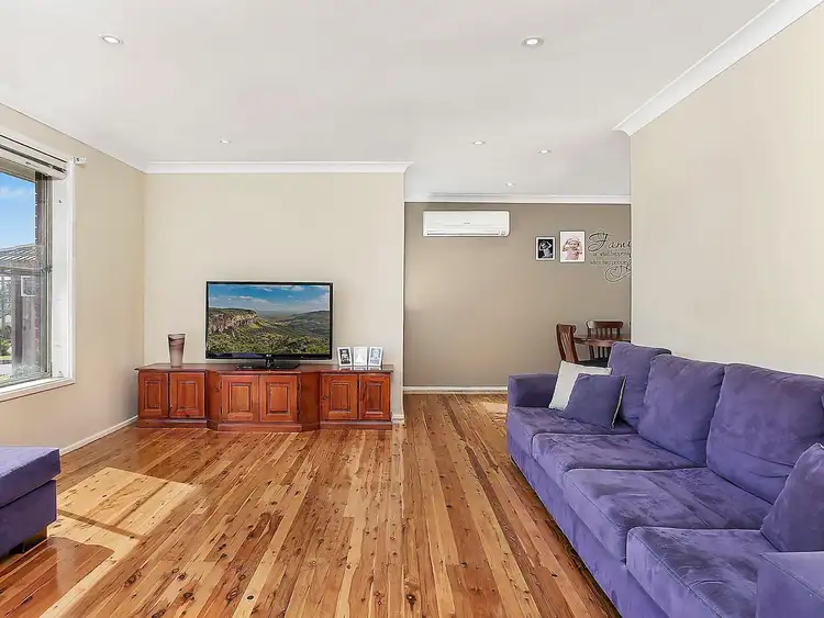 Second view of Homely house listing, 7 Myuna Crescent, Seven Hills NSW 2147