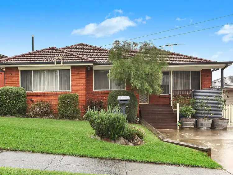 Main view of Homely house listing, 7 Athabaska Avenue, Seven Hills NSW 2147