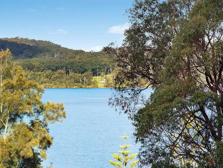 131 Broadwater Drive, Saratoga NSW 2251