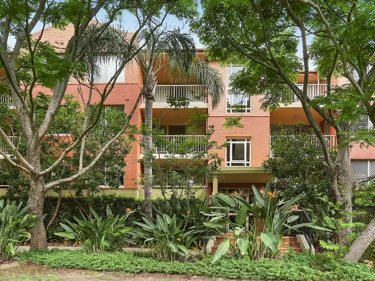 13/1 Lancaster Drive, Marsfield NSW 2122