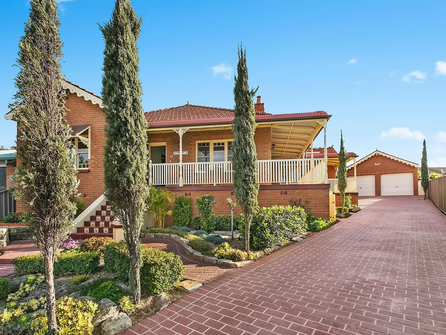 Main view of Homely house listing, 10 Kingston Place, Abbotsbury NSW 2176