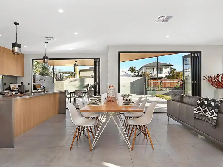 Fourth view of Homely house listing, 3 Kenbury Street, Bulimba QLD 4171