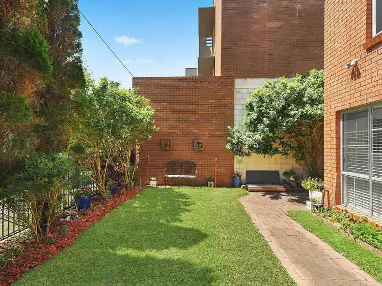 Sixth view of Homely townhouse listing, 1/191 Darby Street, Cooks Hill NSW 2300