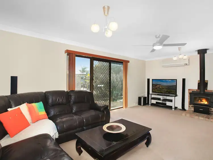 Second view of Homely house listing, 18 Marilyn Crescent, Tumbi Umbi NSW 2261
