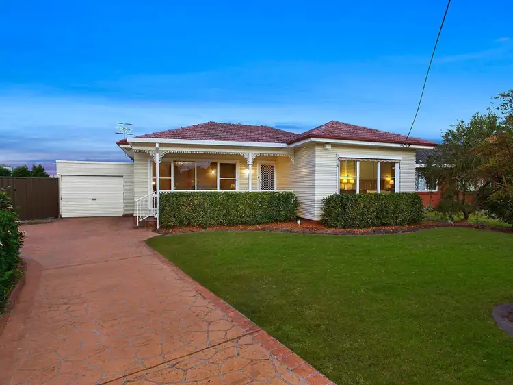 18 Sonter Avenue, Woy Woy NSW 2256