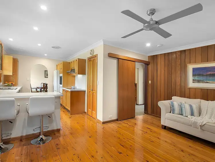 4 Narraburra Close, Mount Colah NSW 2079