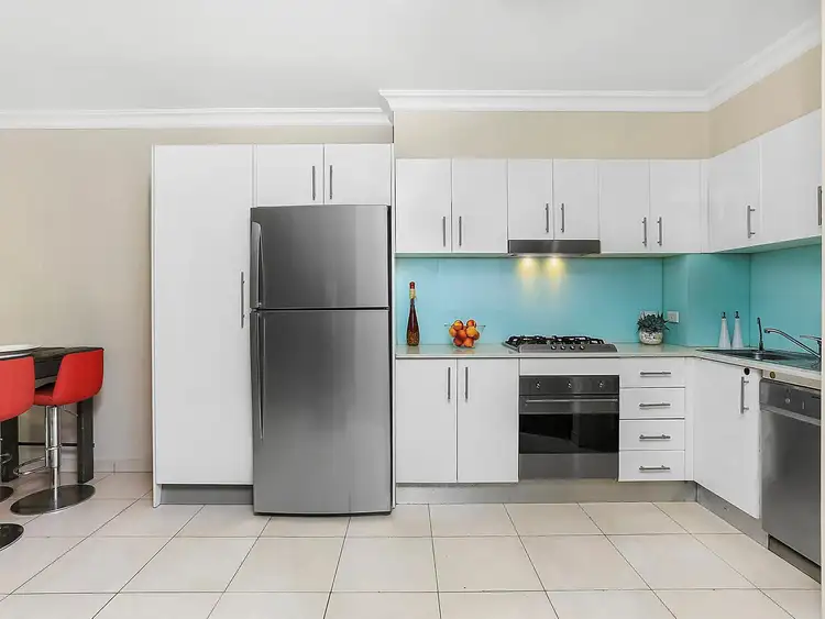 Third view of Homely apartment listing, 2/100 Fisher Road, Dee Why NSW 2099