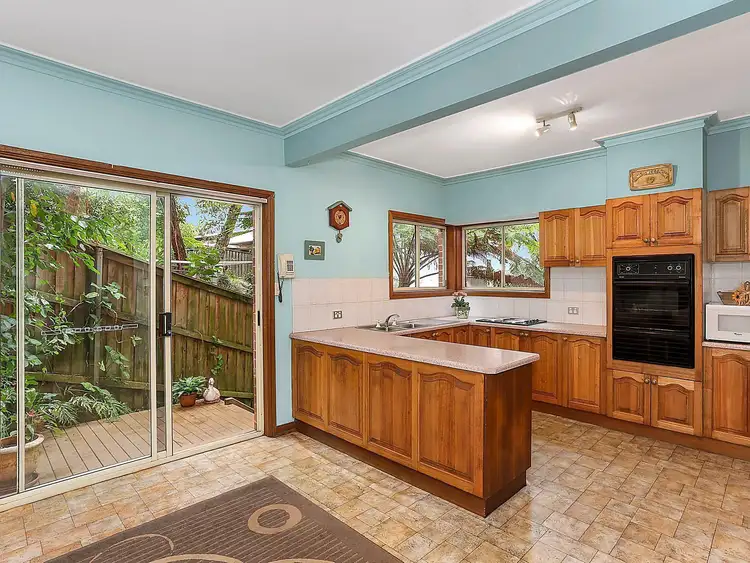 8A Grevillea Crescent, Hornsby Heights NSW 2077