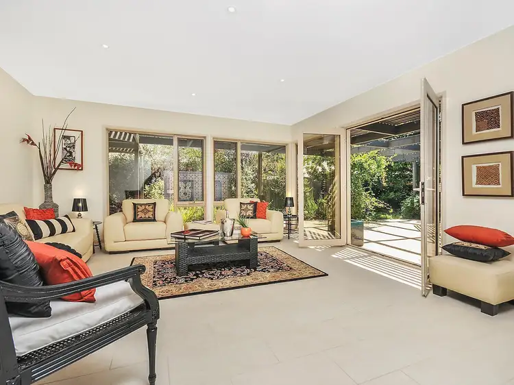 Main view of Homely house listing, 10 Banner Street, O'connor ACT 2602