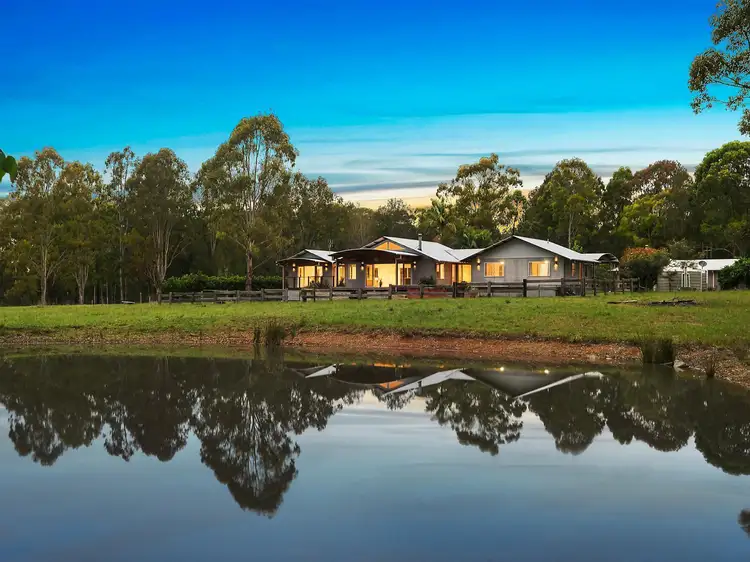 166 Kenwood Drive, Lake Cathie NSW 2445