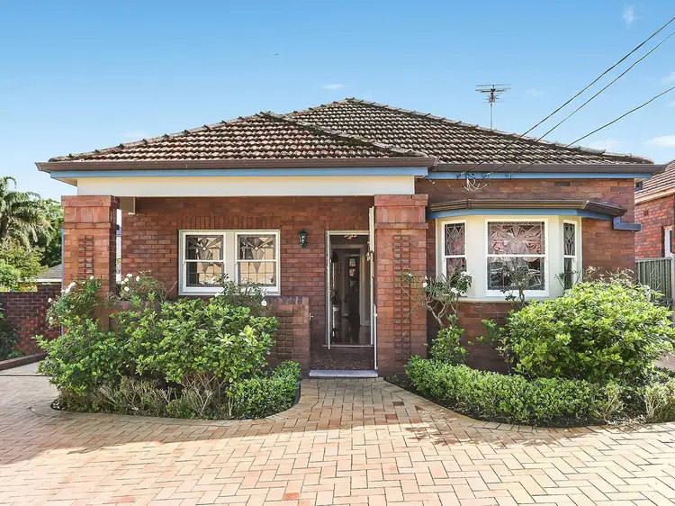 19 Winston Avenue, Earlwood NSW 2206