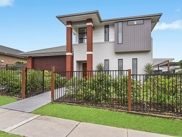 225 Northlakes Drive, Cameron Park NSW 2285