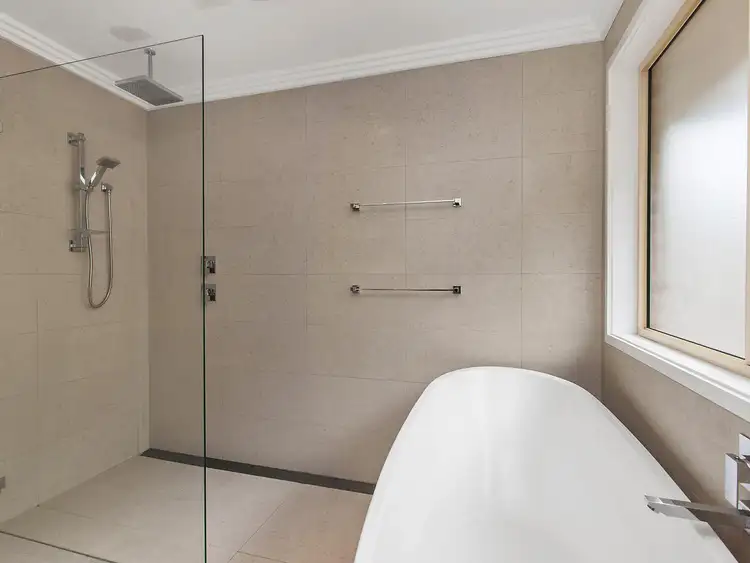 Fourth view of Homely house listing, 3 Day Dawn Place, Erina NSW 2250