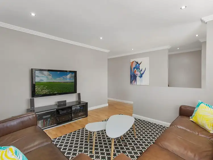 Fifth view of Homely house listing, 3 Day Dawn Place, Erina NSW 2250