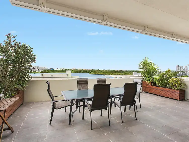 619/16 Marine Parade, Wentworth Point NSW 2127