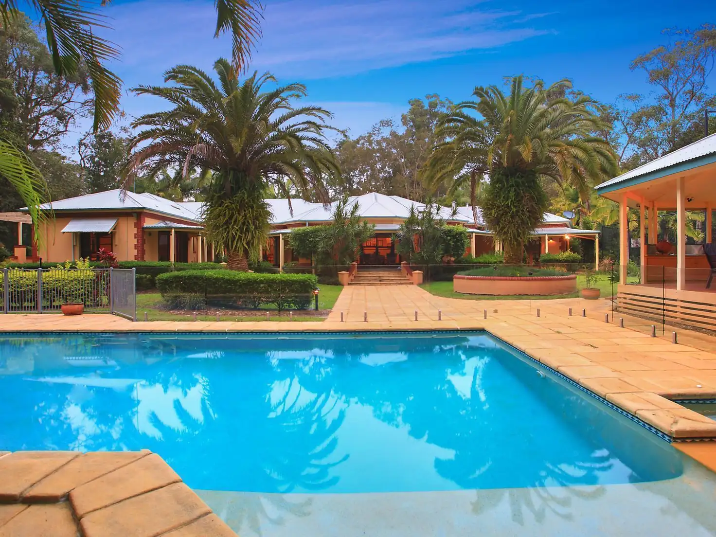 Main view of Homely house listing, 10 Kirby Court, Tanawha QLD 4556