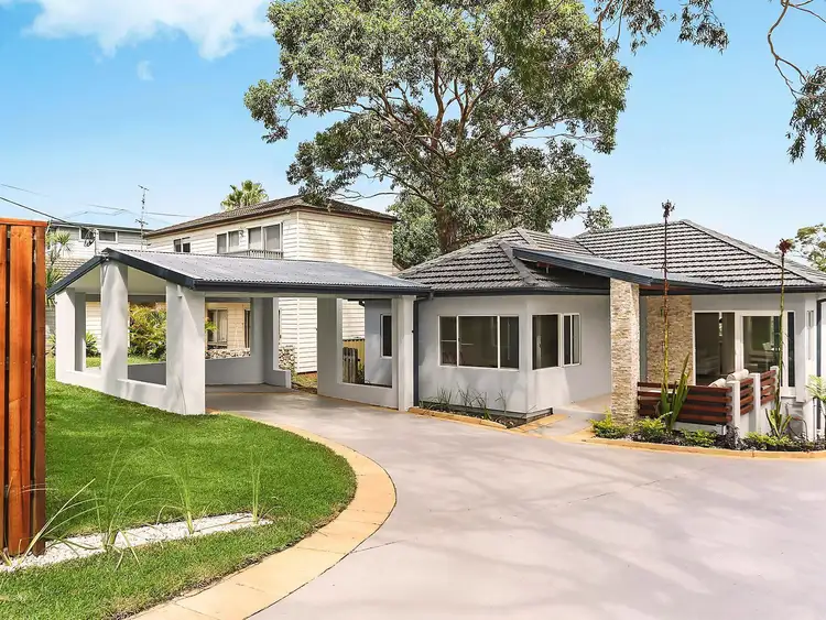 215 Woronora Road, Engadine NSW 2233
