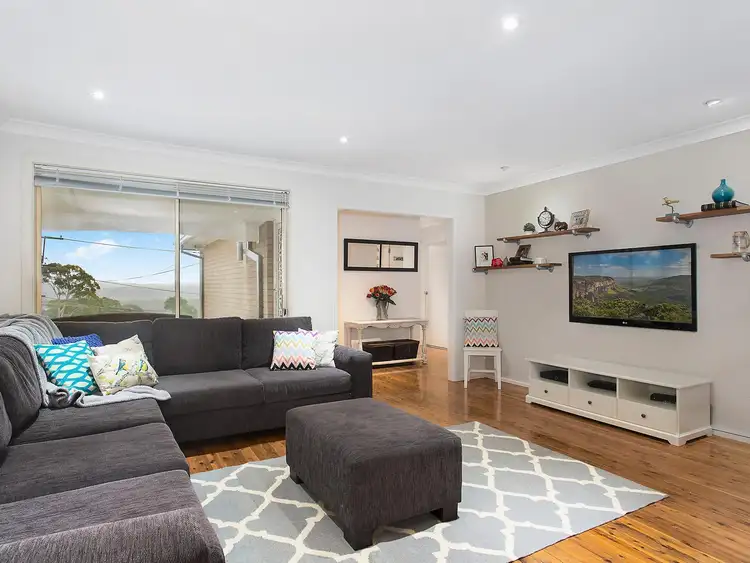 2 Naranga Avenue, Engadine NSW 2233