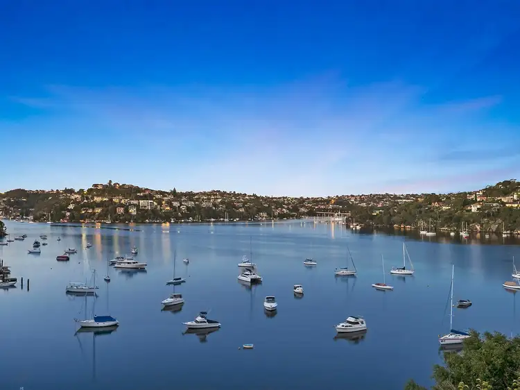 9 Coolawin Road, Northbridge NSW 2063
