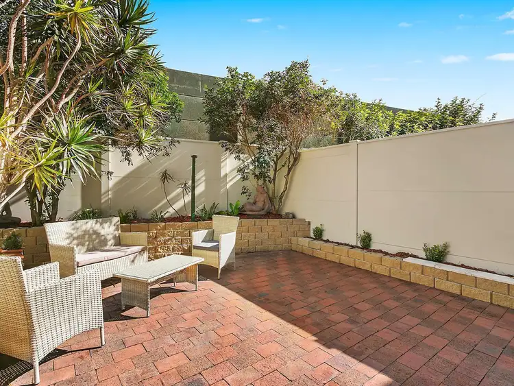 Fifth view of Homely apartment listing, 8B Merlin Street, Neutral Bay NSW 2089