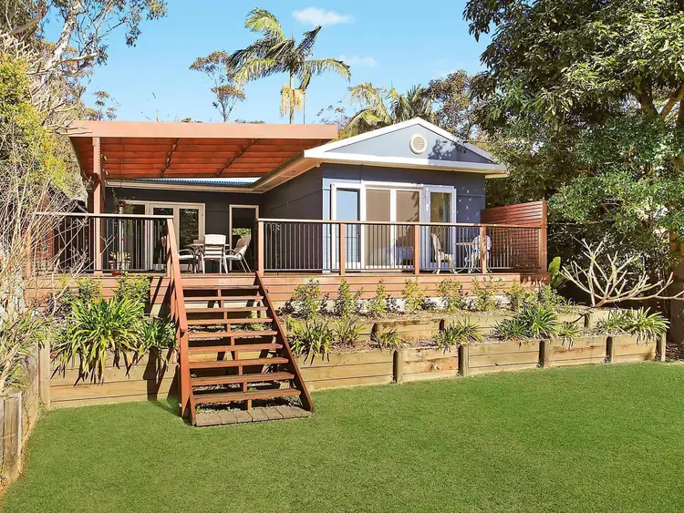 6 Lakeside Drive, Macmasters Beach NSW 2251