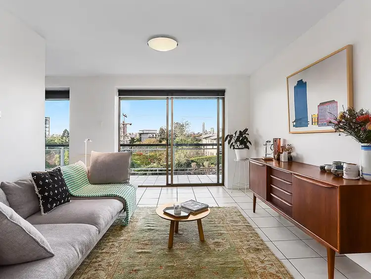 Main view of Homely apartment listing, 1/60 Bellevue Terrace, St Lucia QLD 4067