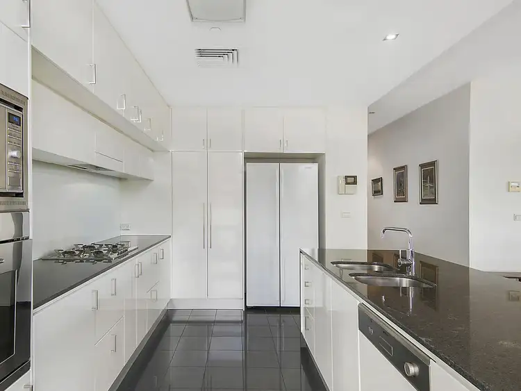 Fourth view of Homely apartment listing, 6043/6 Parkland Boulevard, Brisbane City QLD 4000