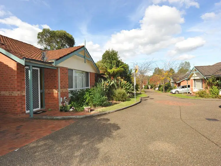 4/12 Adelphi Road, Marsfield NSW 2122