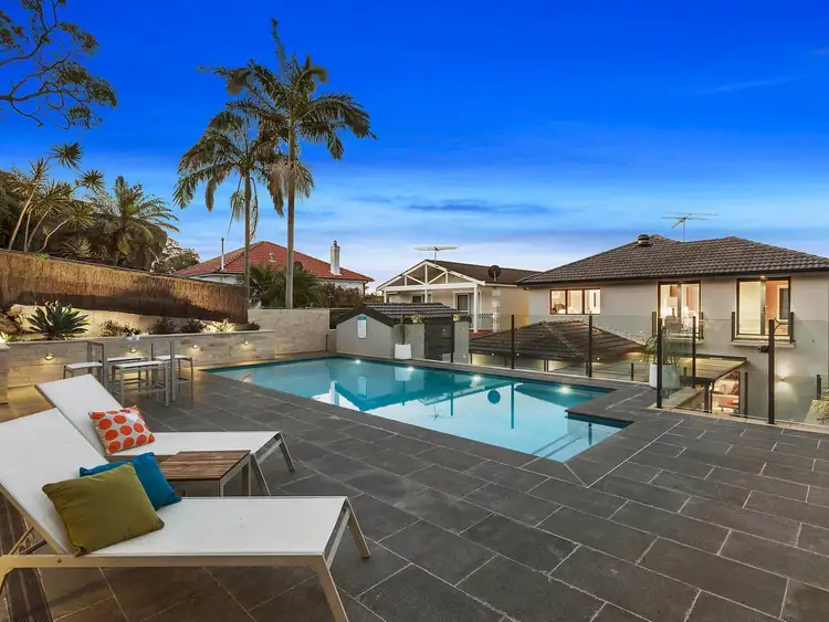 21 Benwerrin Avenue, Carss Park NSW 2221