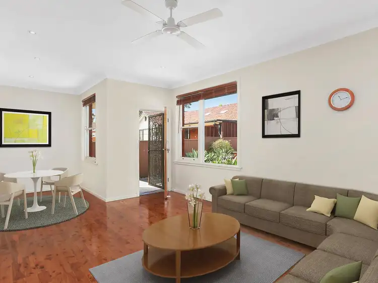 3/4 Elizabeth Street, Kingsgrove NSW 2208