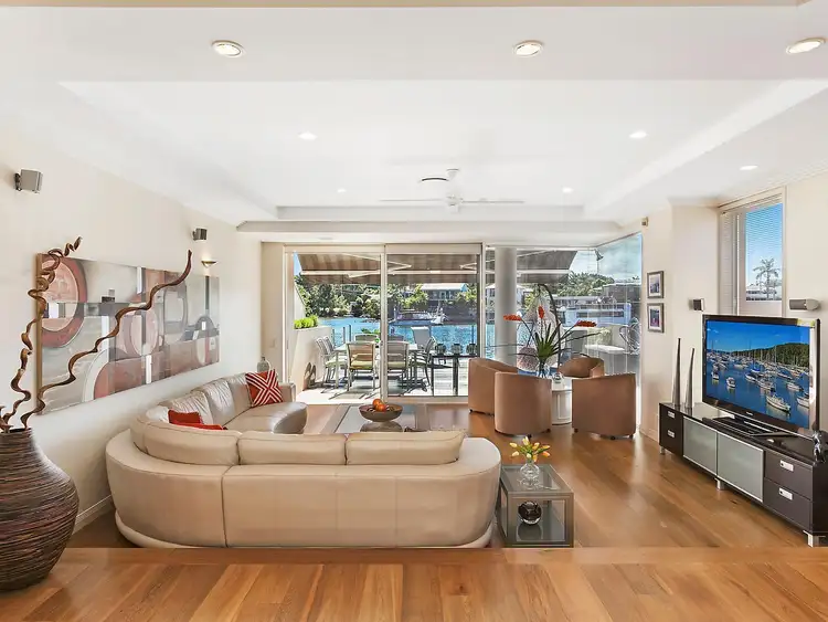 Second view of Homely villa listing, 2/181 Stanhill Drive, Chevron Island QLD 4217