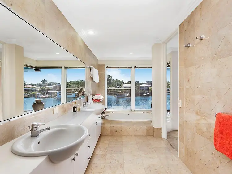 Fifth view of Homely villa listing, 2/181 Stanhill Drive, Chevron Island QLD 4217