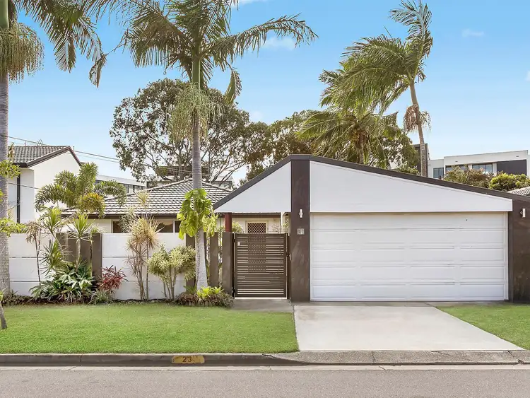 23 Killowill Avenue, Paradise Point QLD 4216