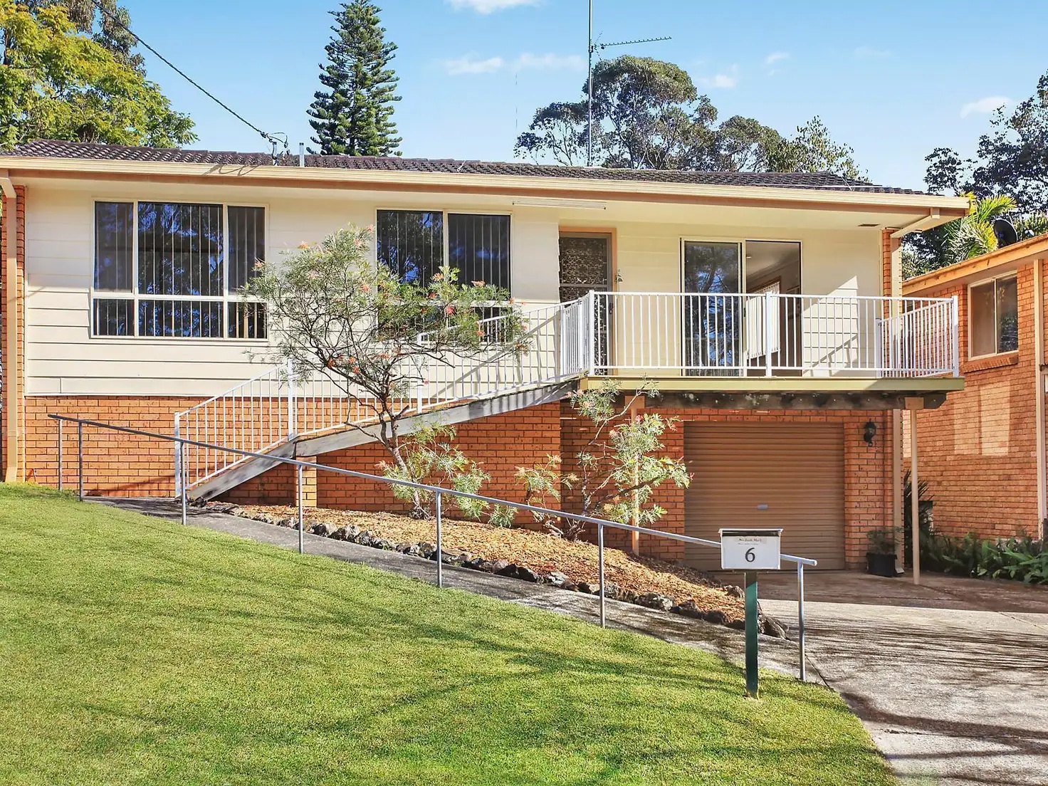 Main view of Homely house listing, 6 Jindalee Avenue, Point Clare NSW 2250
