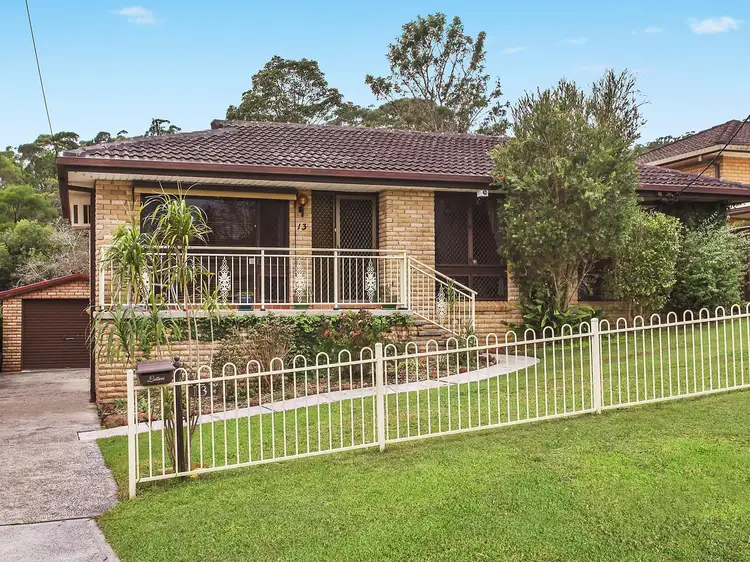 13 Beaumont Avenue, Wyoming NSW 2250