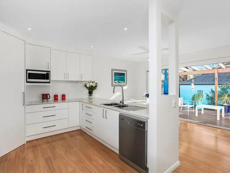 4A Rushby Street, Bateau Bay NSW 2261