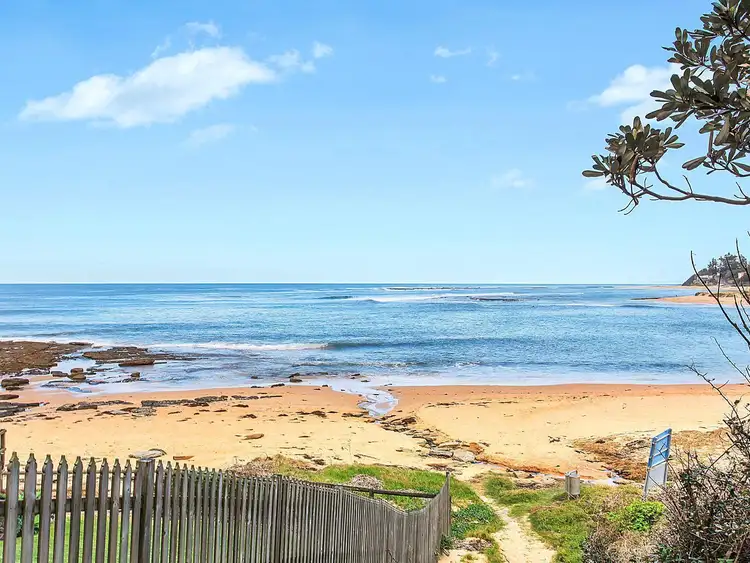 Third view of Homely townhouse listing, 6/160 Ocean Parade, Blue Bay NSW 2261